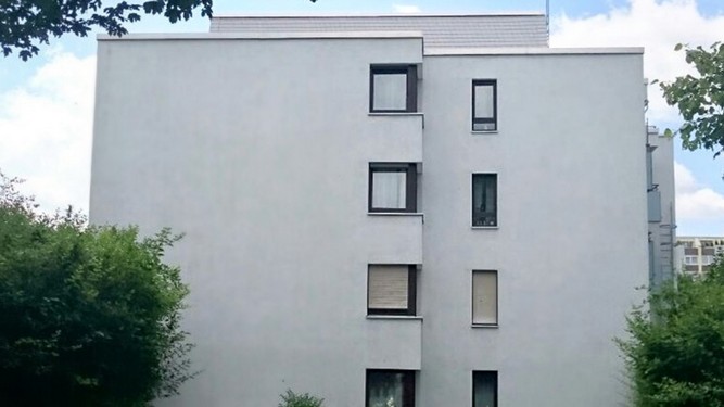 Schmutzige_Fassade_reinigen.jpg